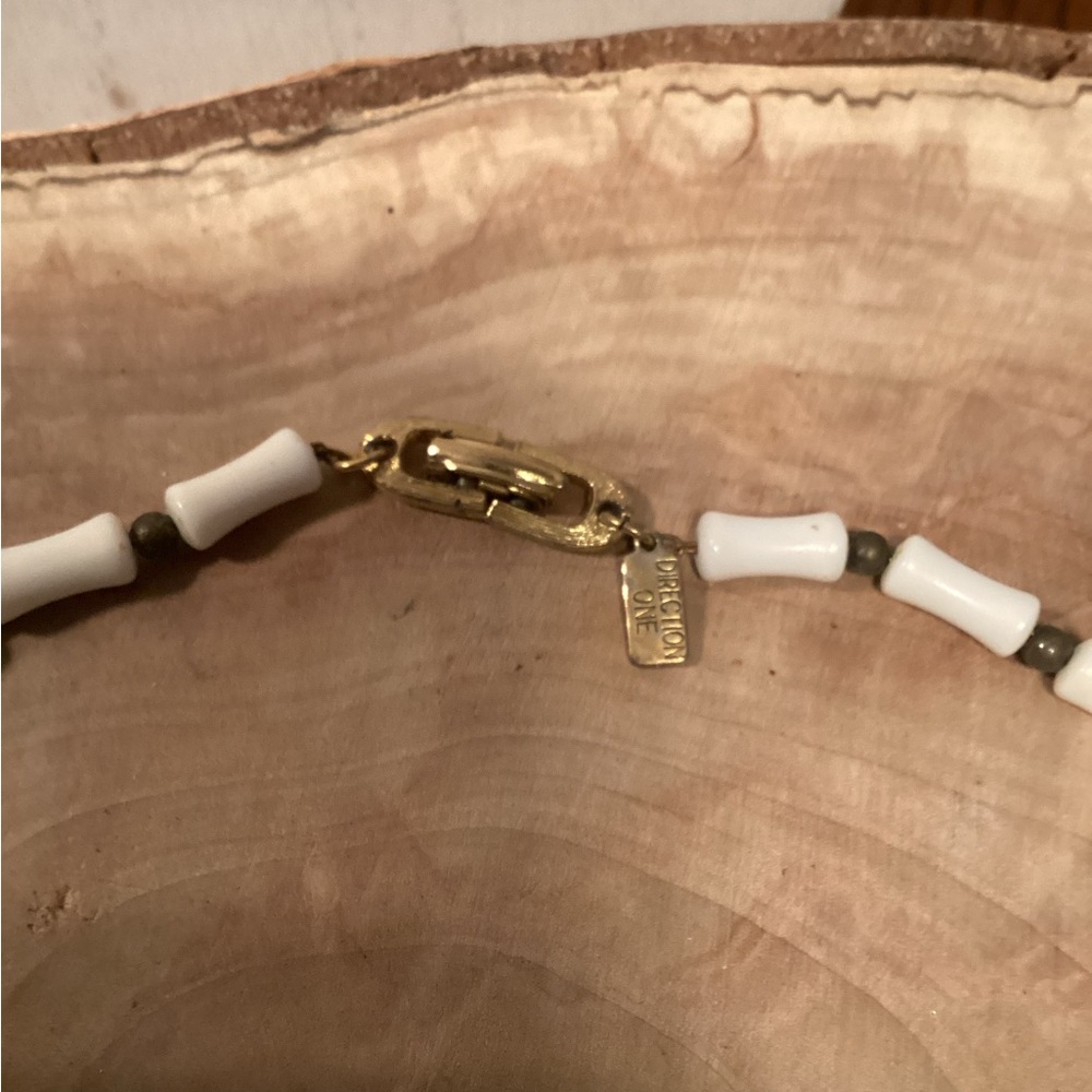 Direction One Vintage Necklace - Picture 2 of 7